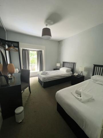 Antrobus Hotel Amesbury Zewnętrze zdjęcie
