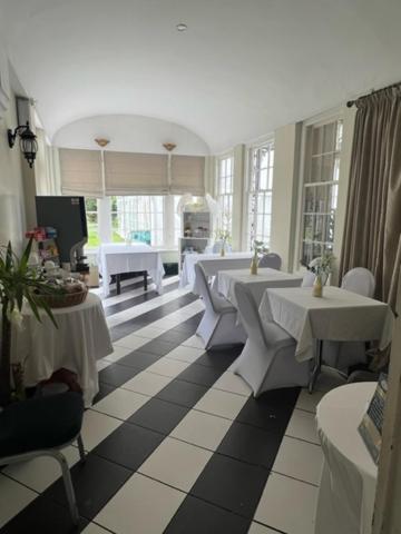 Antrobus Hotel Amesbury Zewnętrze zdjęcie